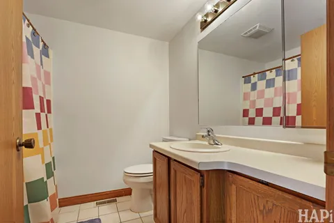 $425,000 | 27236 West Northwest Highway, Barrington, IL 60010