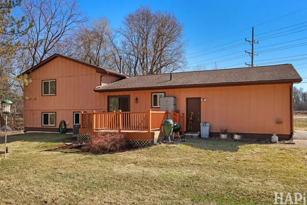 $425,000 | 27236 West Northwest Highway, Barrington, IL 60010