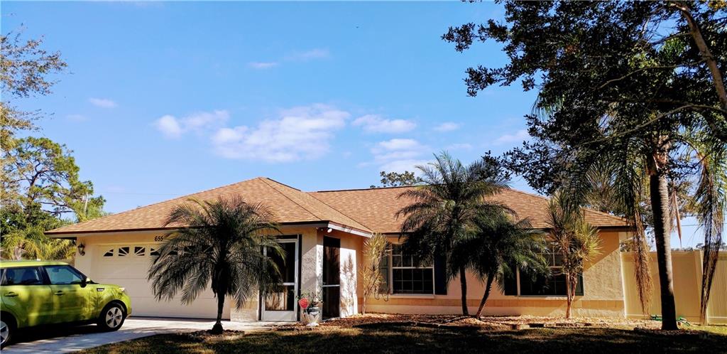 655 Cumberland Road Venice, FL 34293 - Photo 1 of 1 What a cute place!