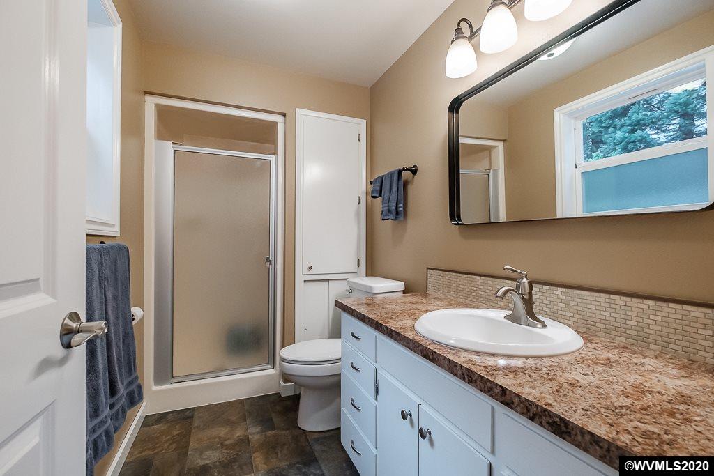 3308 South View Drive Albany, OR 97321 - Photo 25 of 42