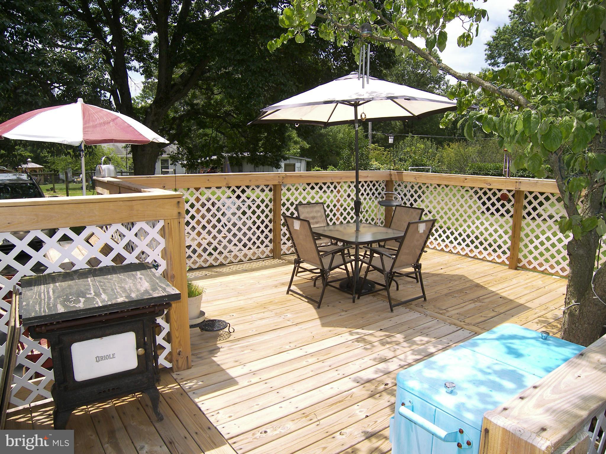 6707 Brooklyn Bridge Road Laurel, MD 20707 - Photo 15 of 19 Exterior (Rear)
