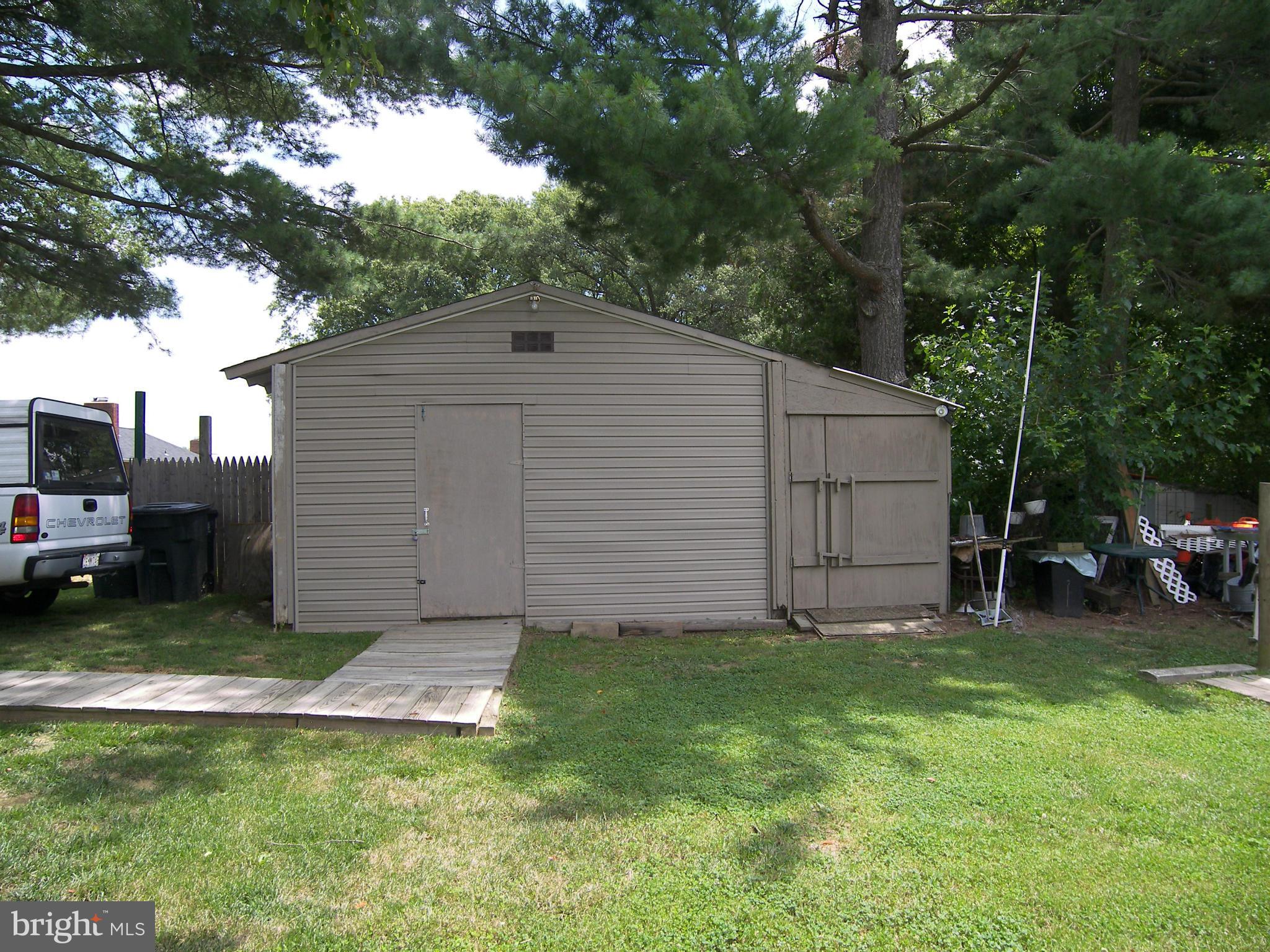 6707 Brooklyn Bridge Road Laurel, MD 20707 - Photo 19 of 19 Exterior (Rear)