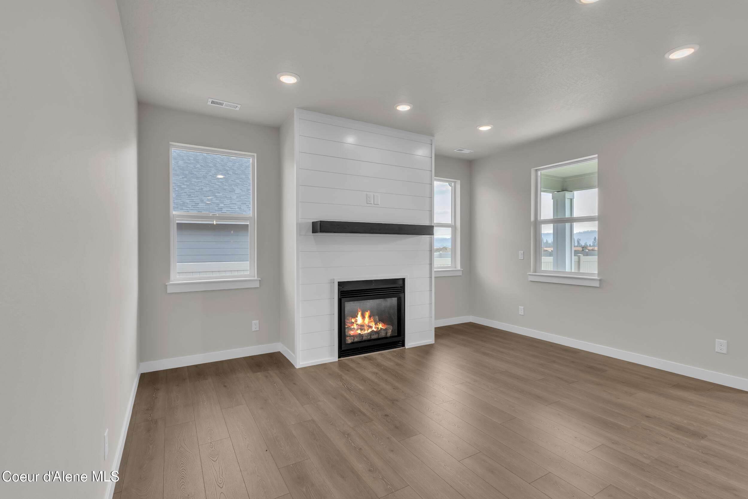 6724 North Coeur Terre Boulevard Coeur D'Alene, ID 83814 - Photo 12 of 39 151_img_0493