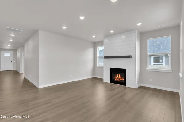 $632,800 | 6724 North Coeur Terre Boulevard, Coeur D'Alene, ID 83814