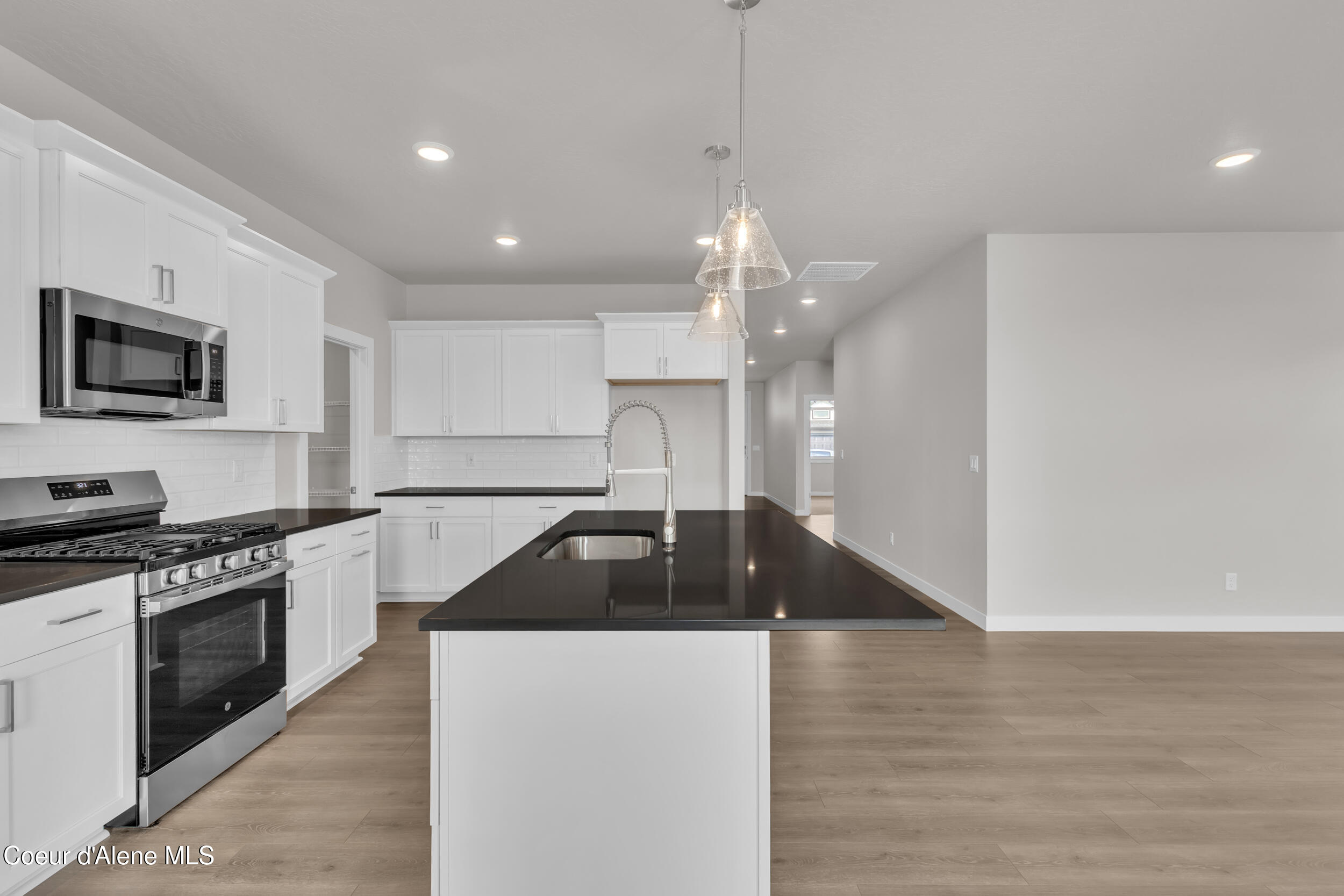 6724 North Coeur Terre Boulevard Coeur D'Alene, ID 83814 - Photo 22 of 39 161_img_0523