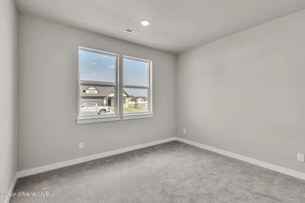 $632,800 | 6724 North Coeur Terre Boulevard, Coeur D'Alene, ID 83814