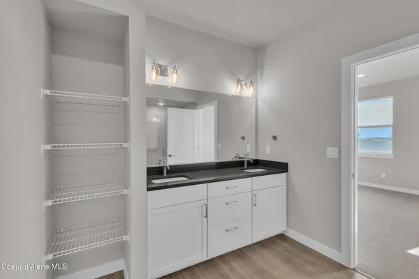 $632,800 | 6724 North Coeur Terre Boulevard, Coeur D'Alene, ID 83814