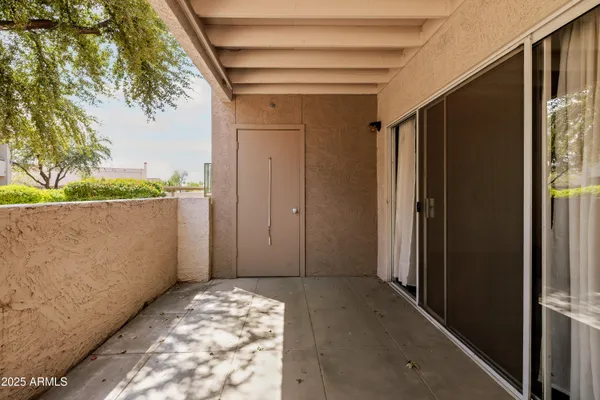 $295,000 | 1295 North Ash Street, Unit 817, Gilbert, AZ 85233