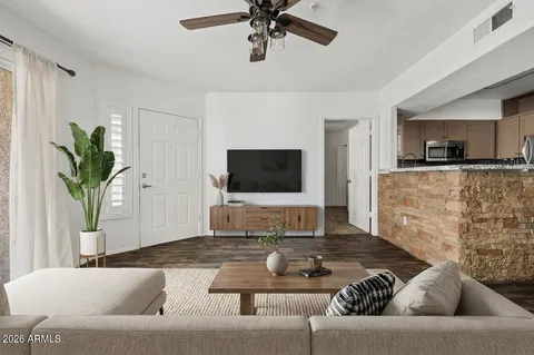$288,000 | 1295 North Ash Street, Unit 817, Gilbert, AZ 85233
