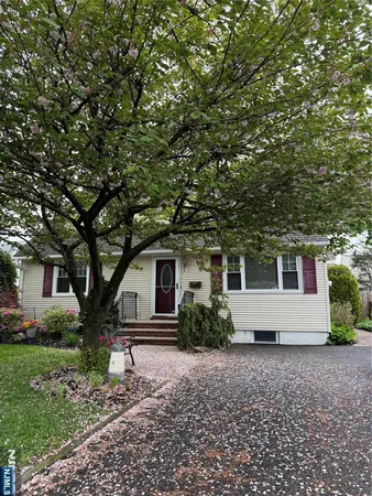 $679,900 | 15 Congress Street, Dumont, NJ 07628