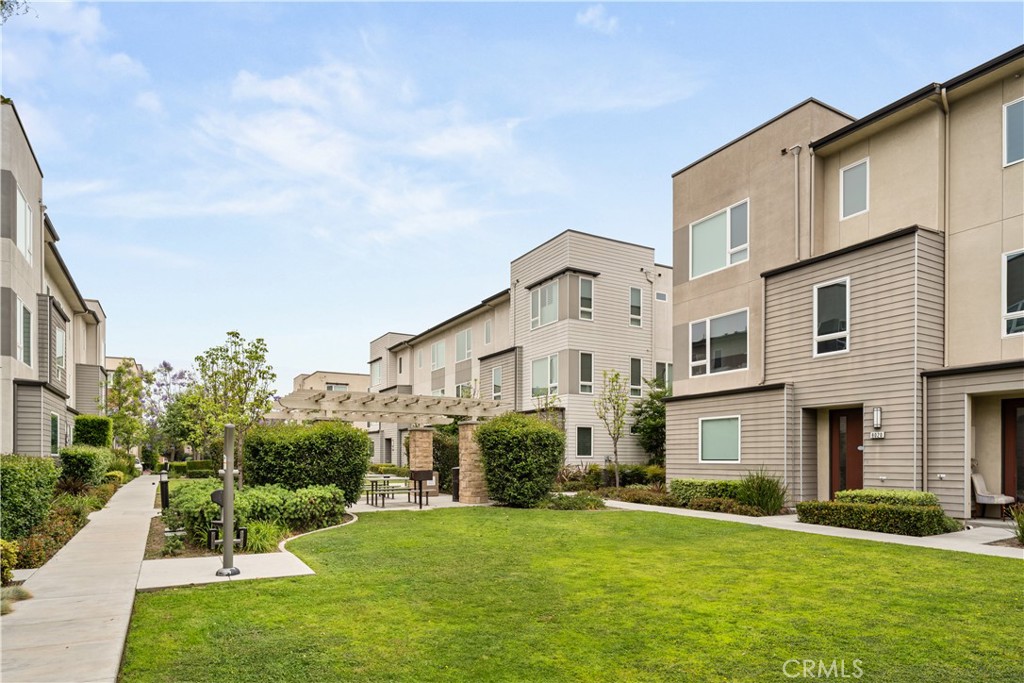 10648 Paramount Boulevard Downey, CA 90241 - Photo 3 of 4