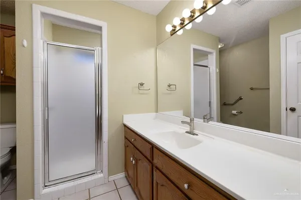 $220,000 | 707 Diana Drive, Edinburg, TX 78542