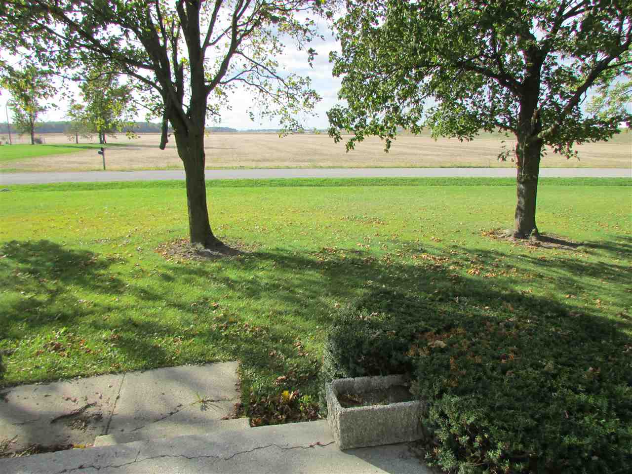 4050 North Sampson Road Woodburn, IN 46797 - Photo 13 of 36 Gallery Image 13