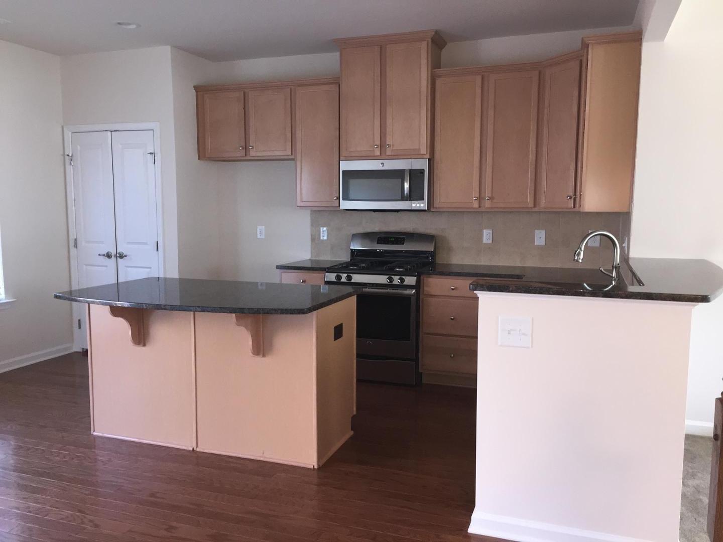 717 Suffield Way Cary, NC 27519 - Photo 5 of 36 Photo #3