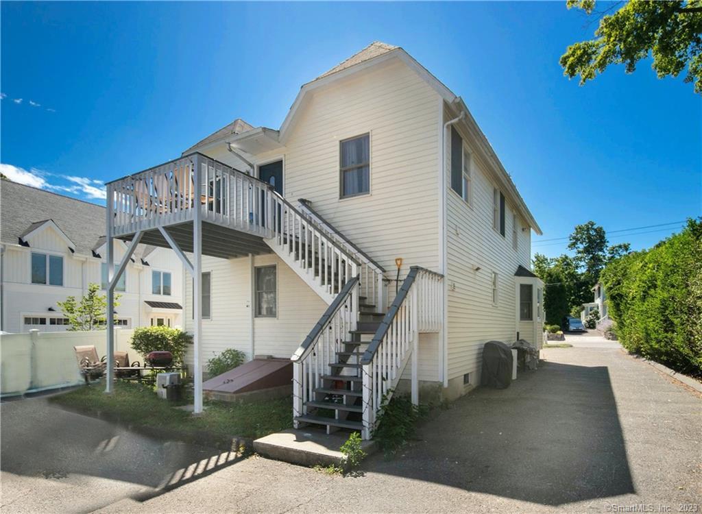 64 East Avenue New Canaan, CT 06840 - Photo 10 of 23 Second floor unit entrance