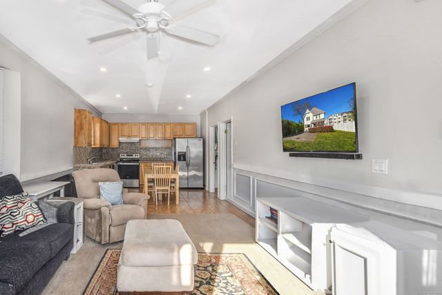 $1,299,000 | 64 East Avenue, New Canaan, CT 06840