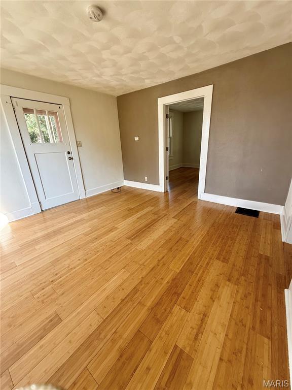 115 South Lawn Avenue O'Fallon, IL 62269 - Photo 9 of 14