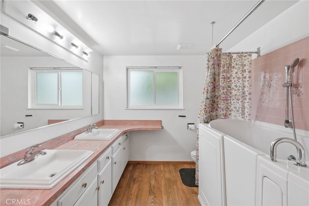 18618 Celtic Street Porter Ranch, CA 91326 - Photo 18 of 32 Gallery Image 18