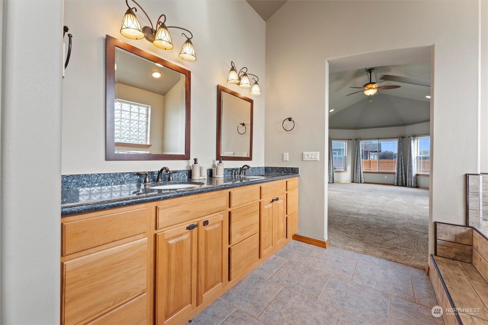 527 Rd I.6 Northeast Moses Lake, WA 98837 - Photo 25 of 40