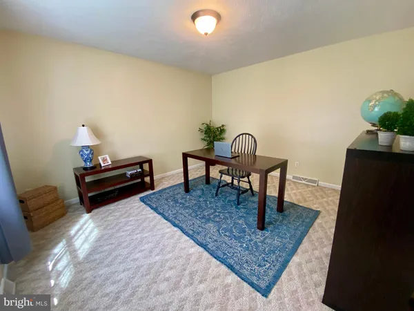 $449,000 | 2377 Red Fox Lane, Tyrone, PA 16686