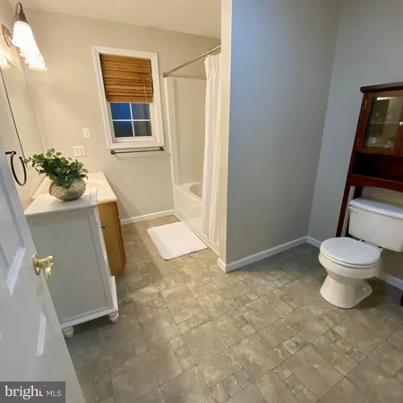 $449,000 | 2377 Red Fox Lane, Tyrone, PA 16686