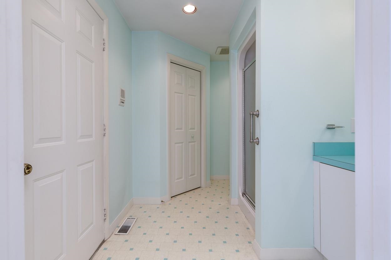 19 Hunters Road Bedford, NH 03110 - Photo 31 of 49 Gallery Image 31