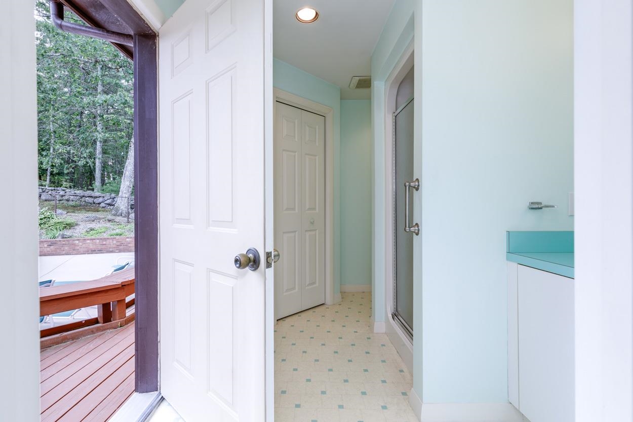 19 Hunters Road Bedford, NH 03110 - Photo 32 of 49 Gallery Image 32