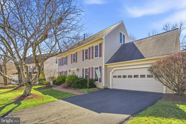 $975,000 | 7239 Devereux Court, Alexandria, VA 22315