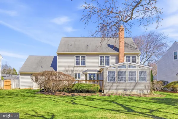 $975,000 | 7239 Devereux Court, Alexandria, VA 22315