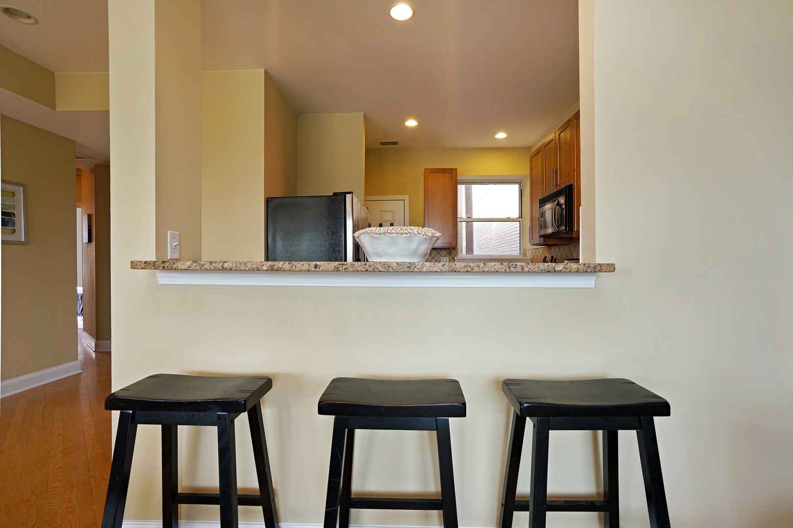 5884 North Ridge Avenue, Unit 3 Chicago, IL 60660 - Photo 8 of 18