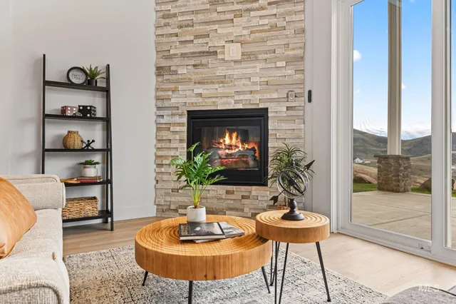 $845,000 | 6 Margarets Way, Horseshoe Bend, ID 83629