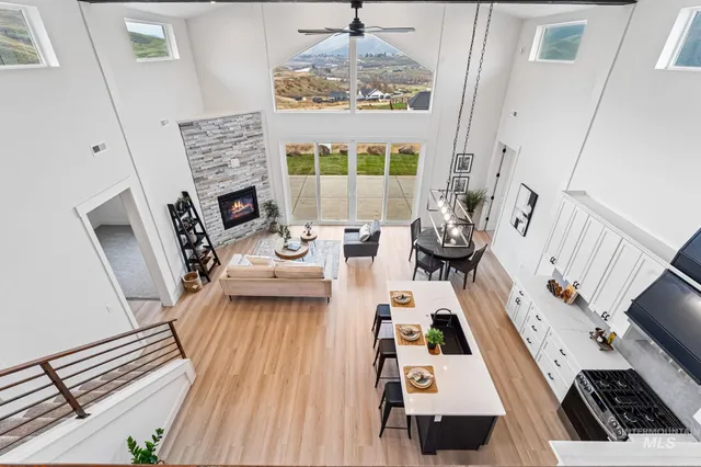 $845,000 | 6 Margarets Way, Horseshoe Bend, ID 83629