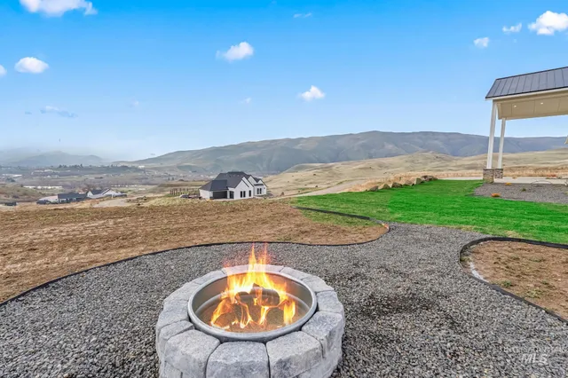 $845,000 | 6 Margarets Way, Horseshoe Bend, ID 83629