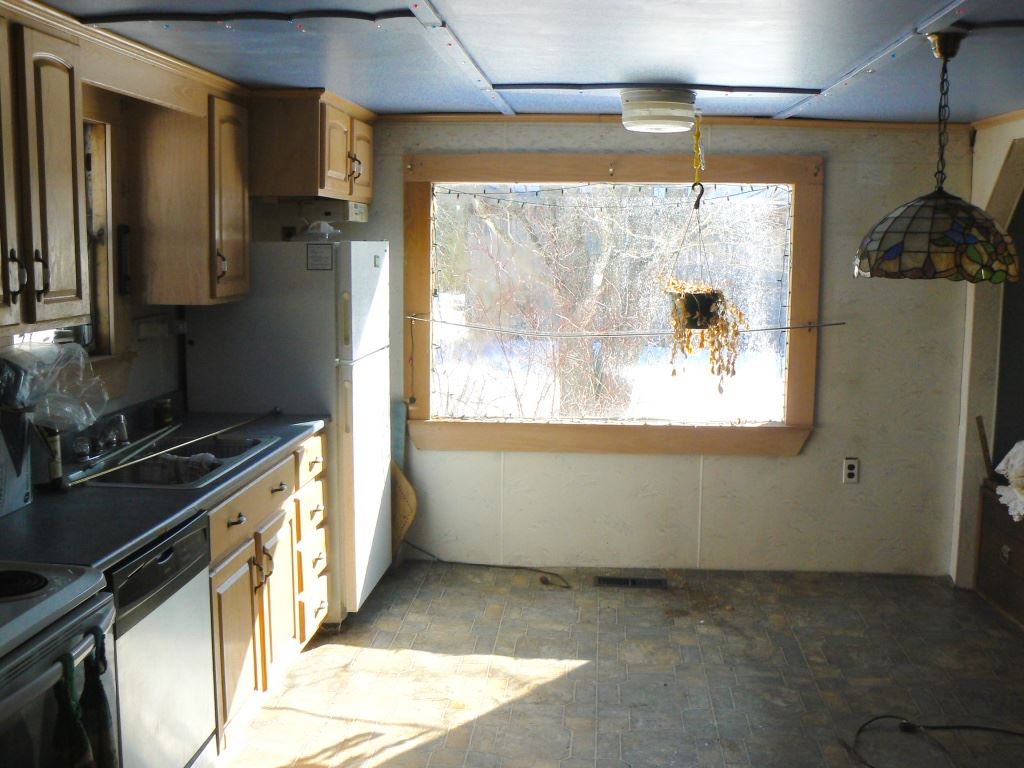 97 Spur Road Stratford, NH 03590 - Photo 19 of 40