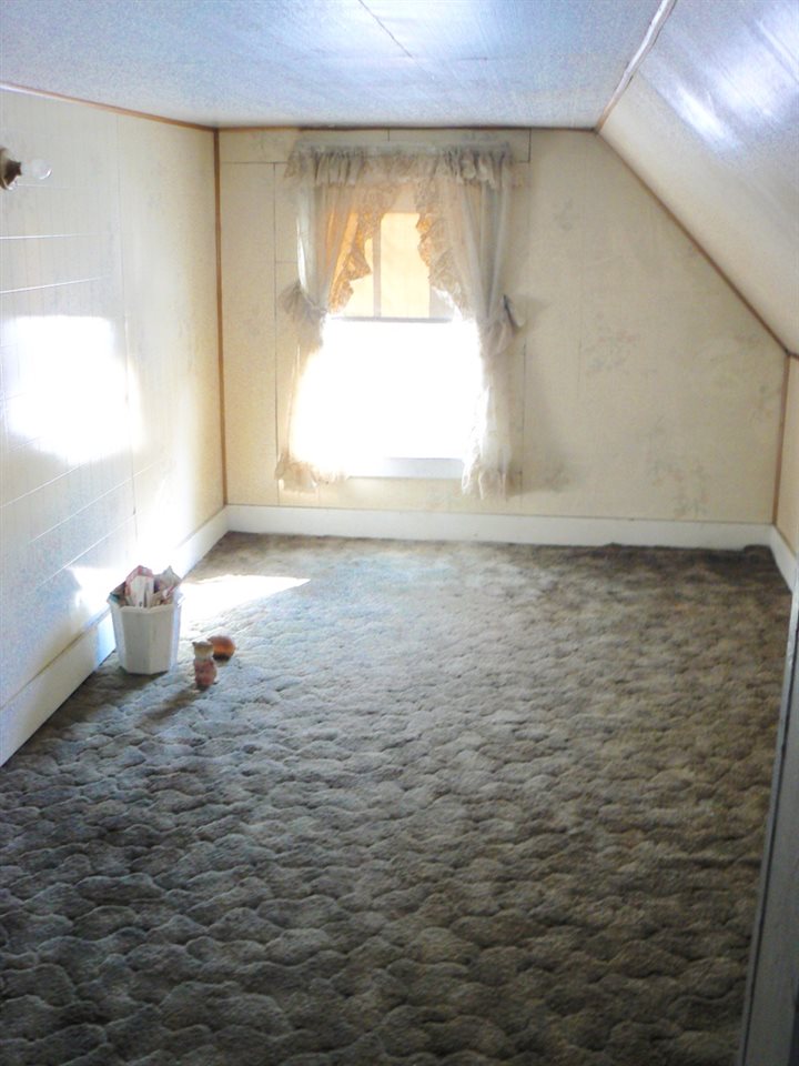 97 Spur Road Stratford, NH 03590 - Photo 33 of 40
