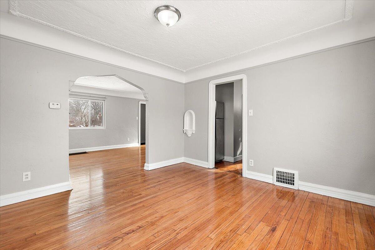 4605 Devonshire Road Detroit, MI 48224 - Photo 13 of 36 28-4605 Devonshire-28