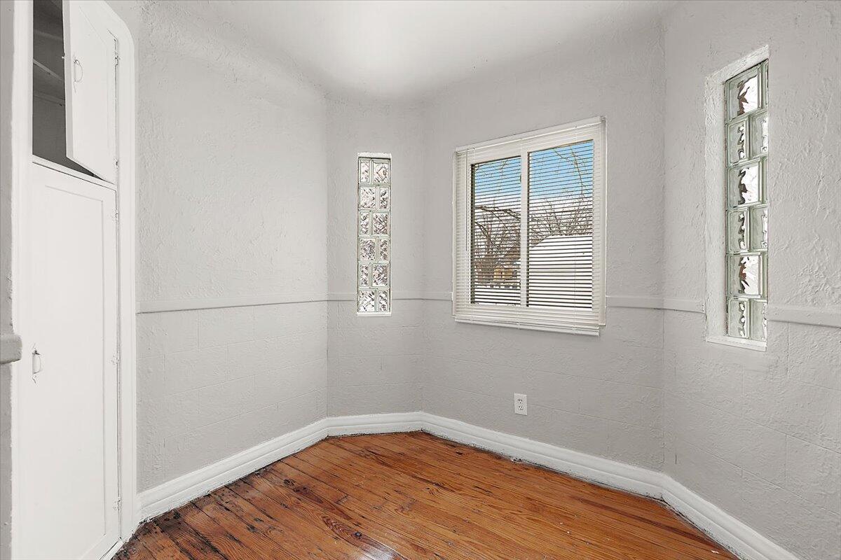 4605 Devonshire Road Detroit, MI 48224 - Photo 18 of 36 33-4605 Devonshire-33