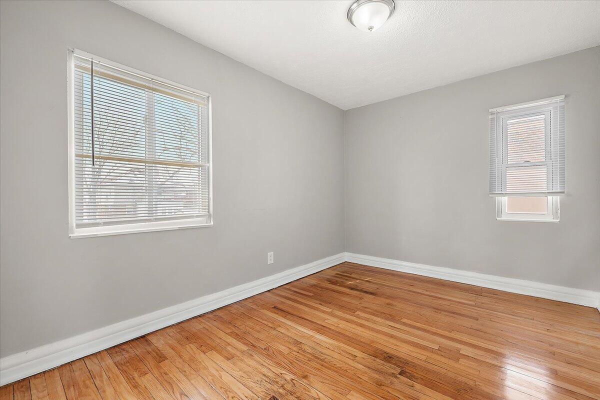 4605 Devonshire Road Detroit, MI 48224 - Photo 24 of 36 39-4605 Devonshire-39