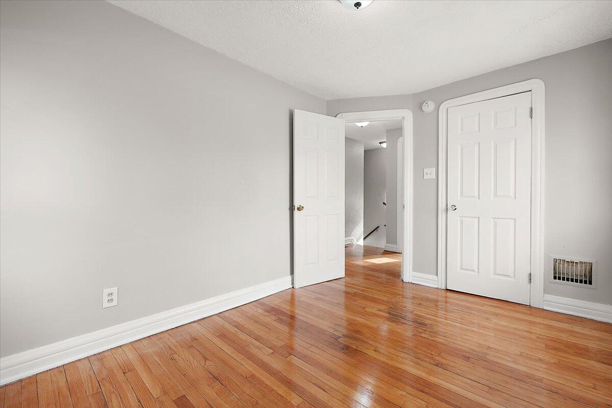 4605 Devonshire Road Detroit, MI 48224 - Photo 25 of 36 40-4605 Devonshire-40