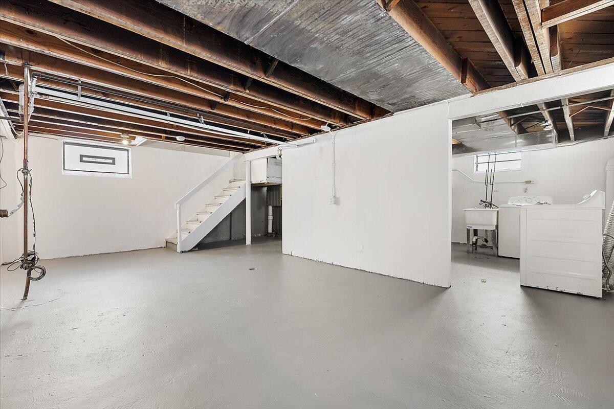 4605 Devonshire Road Detroit, MI 48224 - Photo 29 of 36 44-4605 Devonshire-44