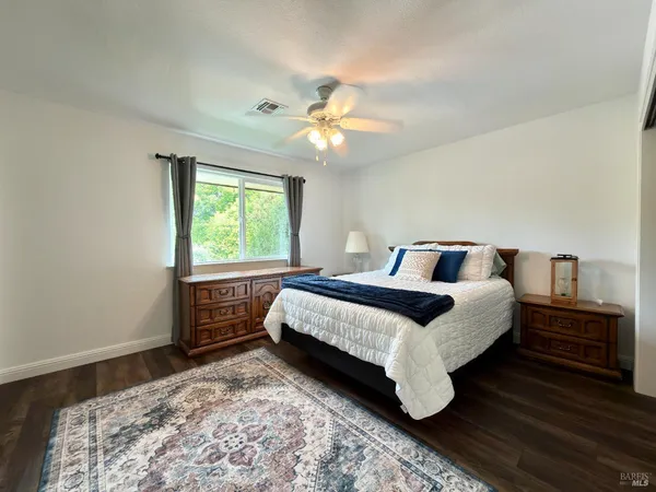 $379,000 | 490 Edgewood Drive, Unit 5, Vacaville, CA 95688