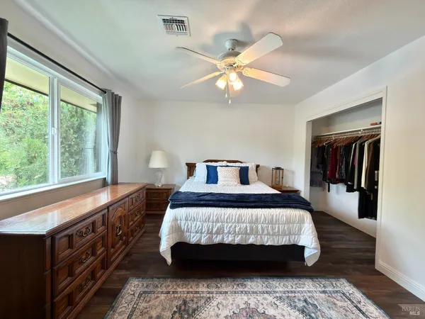 $379,000 | 490 Edgewood Drive, Unit 5, Vacaville, CA 95688