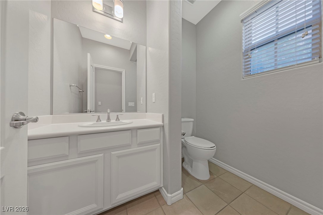 1008 Solaris Glow Street Henderson, NV 89052 - Photo 17 of 40