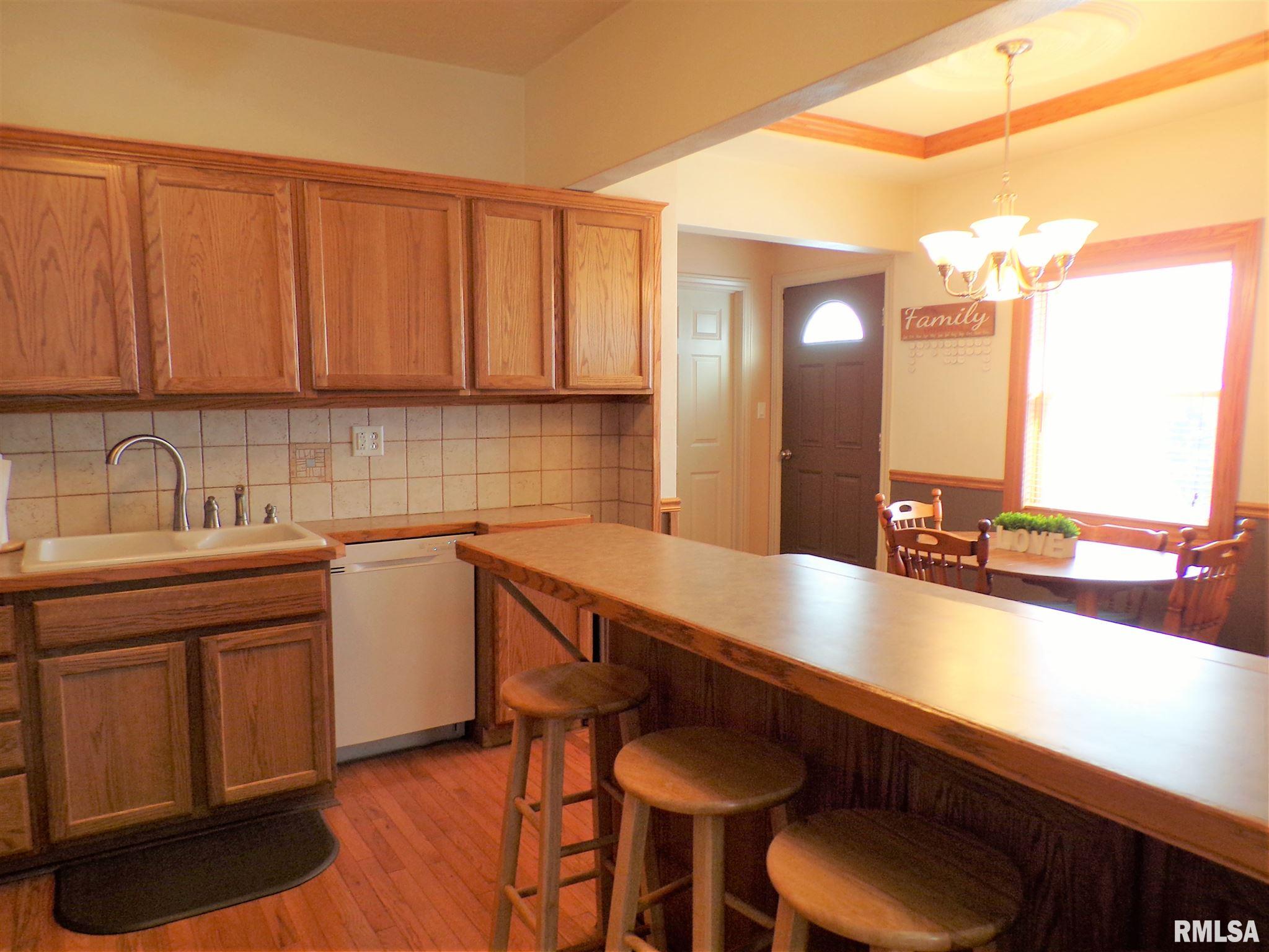 113 West B Street Alpha, IL 61413 - Photo 13 of 35 Gallery Image 13