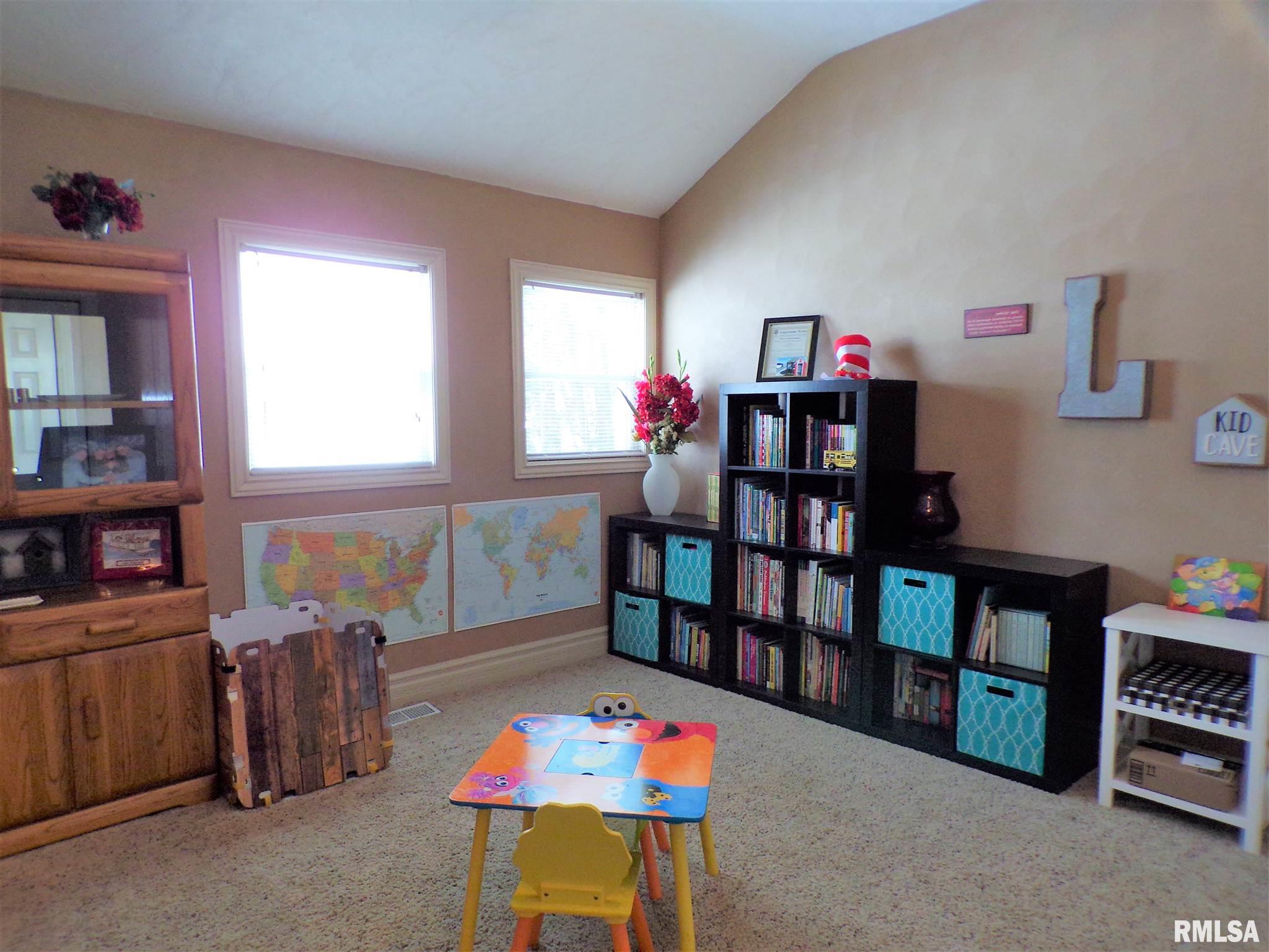 113 West B Street Alpha, IL 61413 - Photo 27 of 35 Gallery Image 27