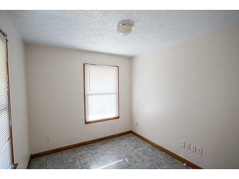 8335 Springfield Jamestown Road Springfield, OH 45502 - Photo 13 of 25