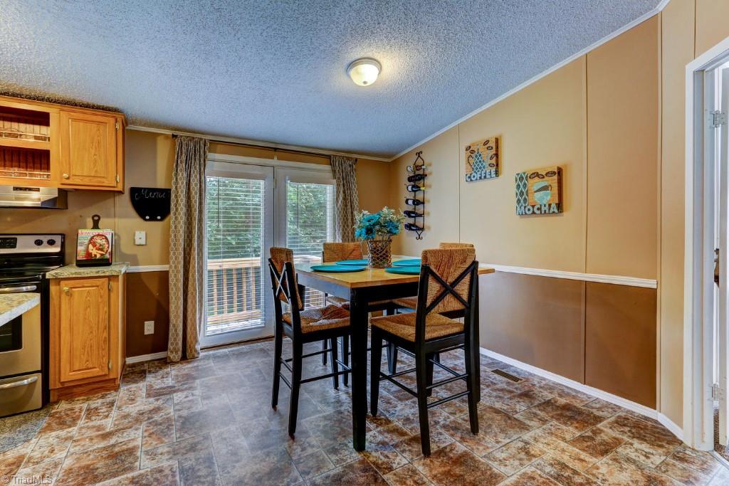 173 Falling Brook Road Stokesdale, NC 27357 - Photo 8 of 26 Gallery Image 8