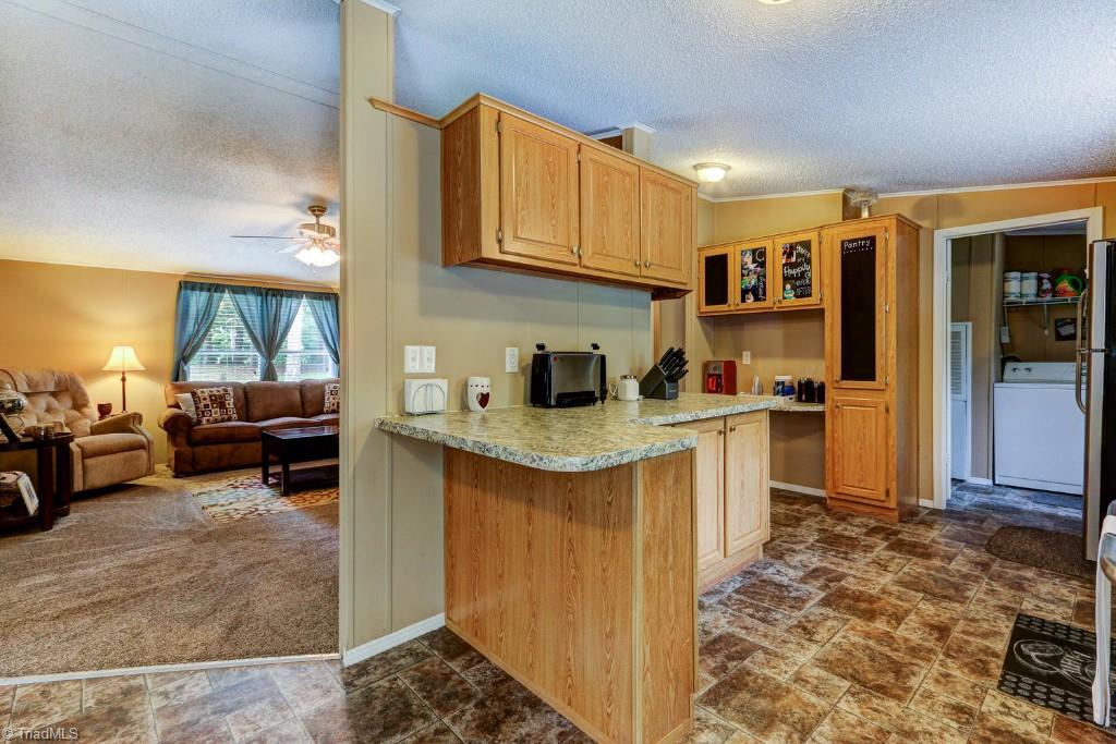 173 Falling Brook Road Stokesdale, NC 27357 - Photo 10 of 26 Gallery Image 10