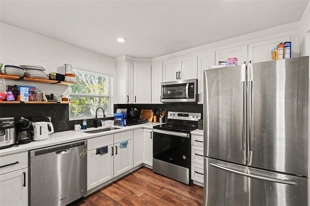 2807 South Vassar Street Melbourne, FL 32901 - Photo 5 of 15