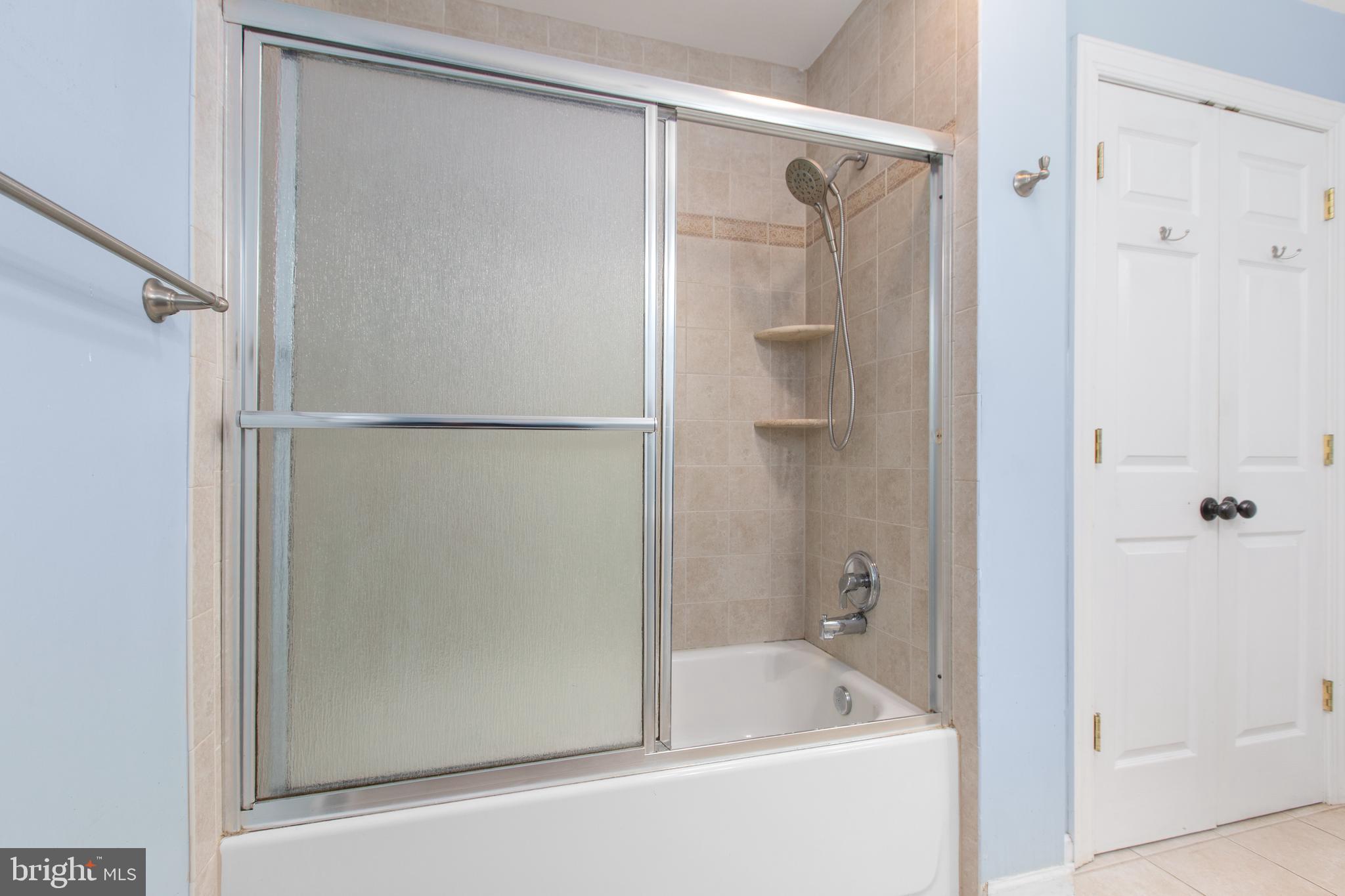 5949 Partlow Road Spotsylvania, VA 22551 - Photo 34 of 69 Main Level Full Bath